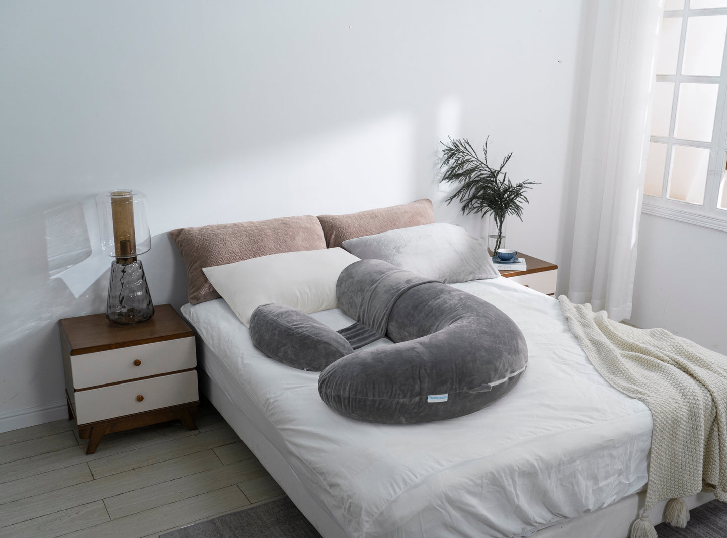 Classic F-Shaped Maternity Pillow